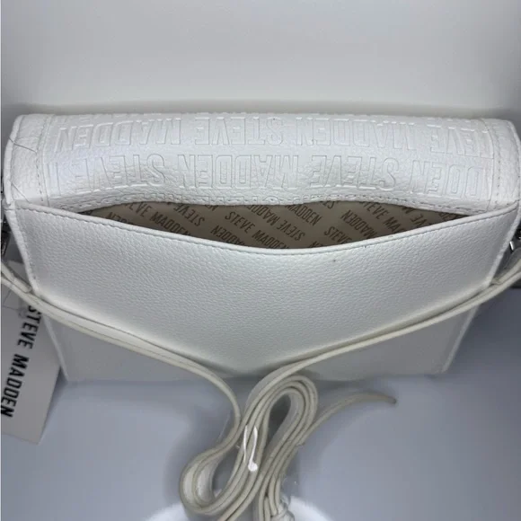 Steve Madden White Embossed Logo Chain-Accent Crossbody - Picture 4 of 6